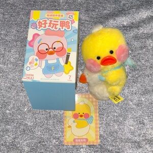 FanFan Huu Confirmed Blind Box Duck